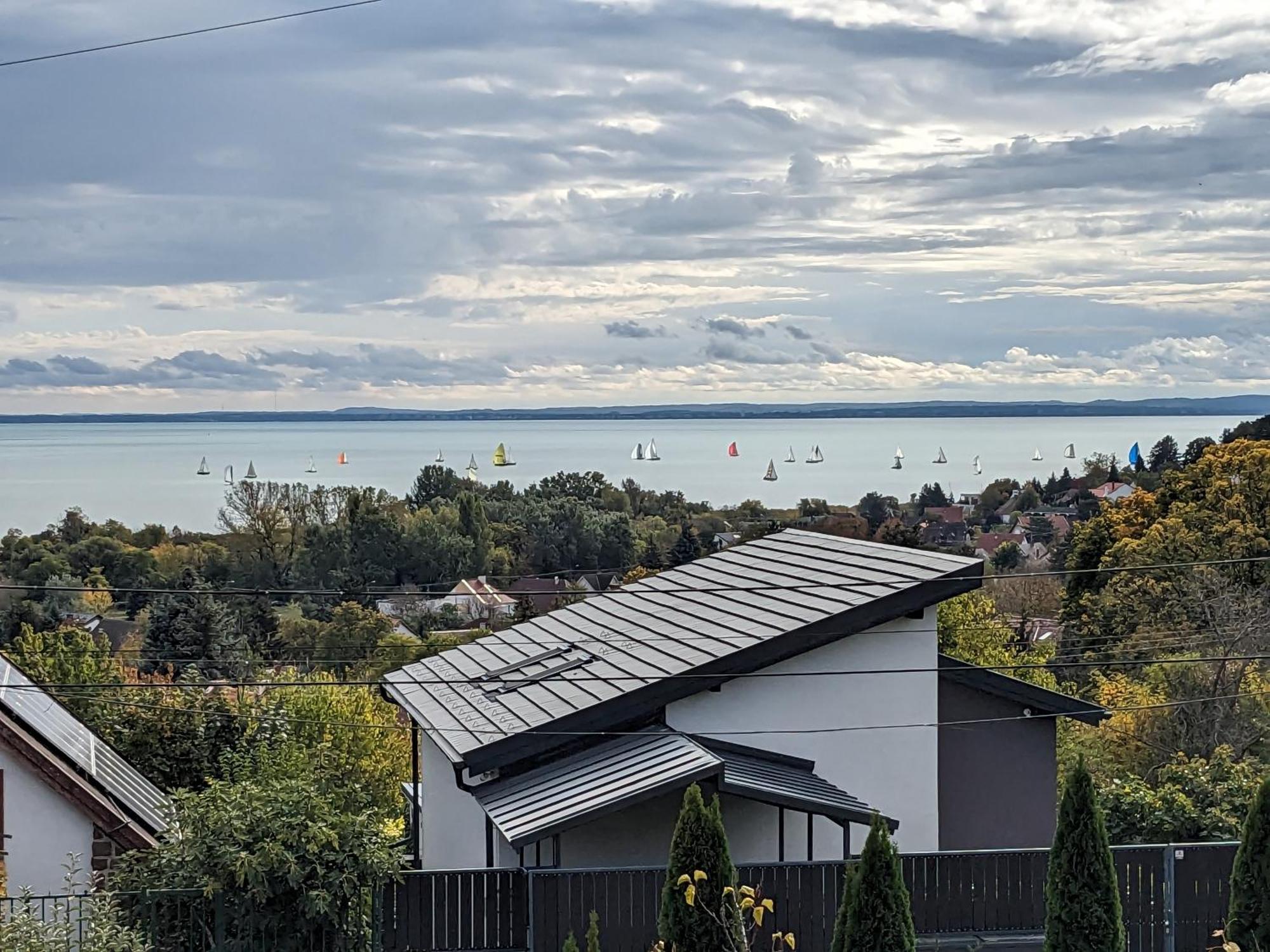 Gabi Haza Villa Balatonalmadi Luaran gambar